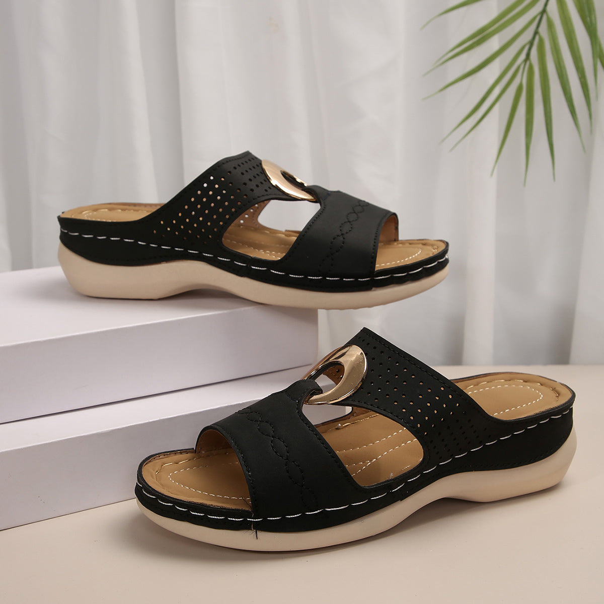 Sonia | Orthopedic Metal Ring Sandals
