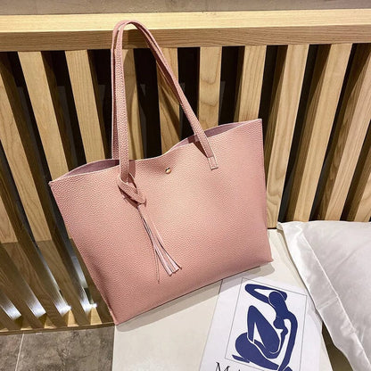 Istar Soft Shoulder Bag
