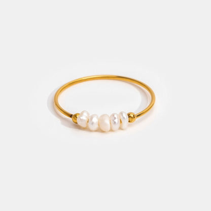 Silva | Ring with Freshwater Pearls