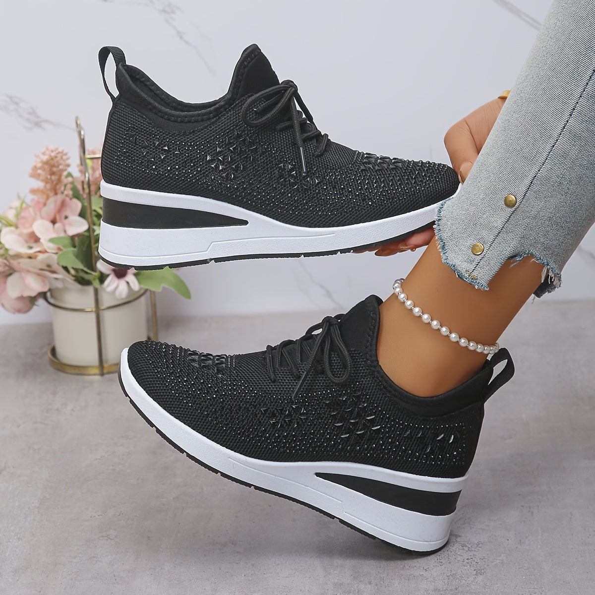 Women's Cushioned Lace-Up Comfortable Breathable Orthopedic Trainers for Everyday Wear