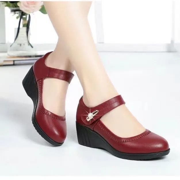 Janis | Women's Cushioned Buckle Soft Heeled Comfort Shoes