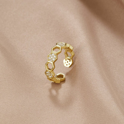 Cinthia | Gold and Crystal Ring