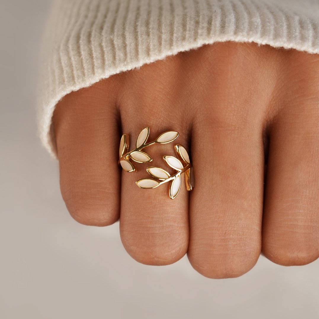 Olga | Goldblatt Ring