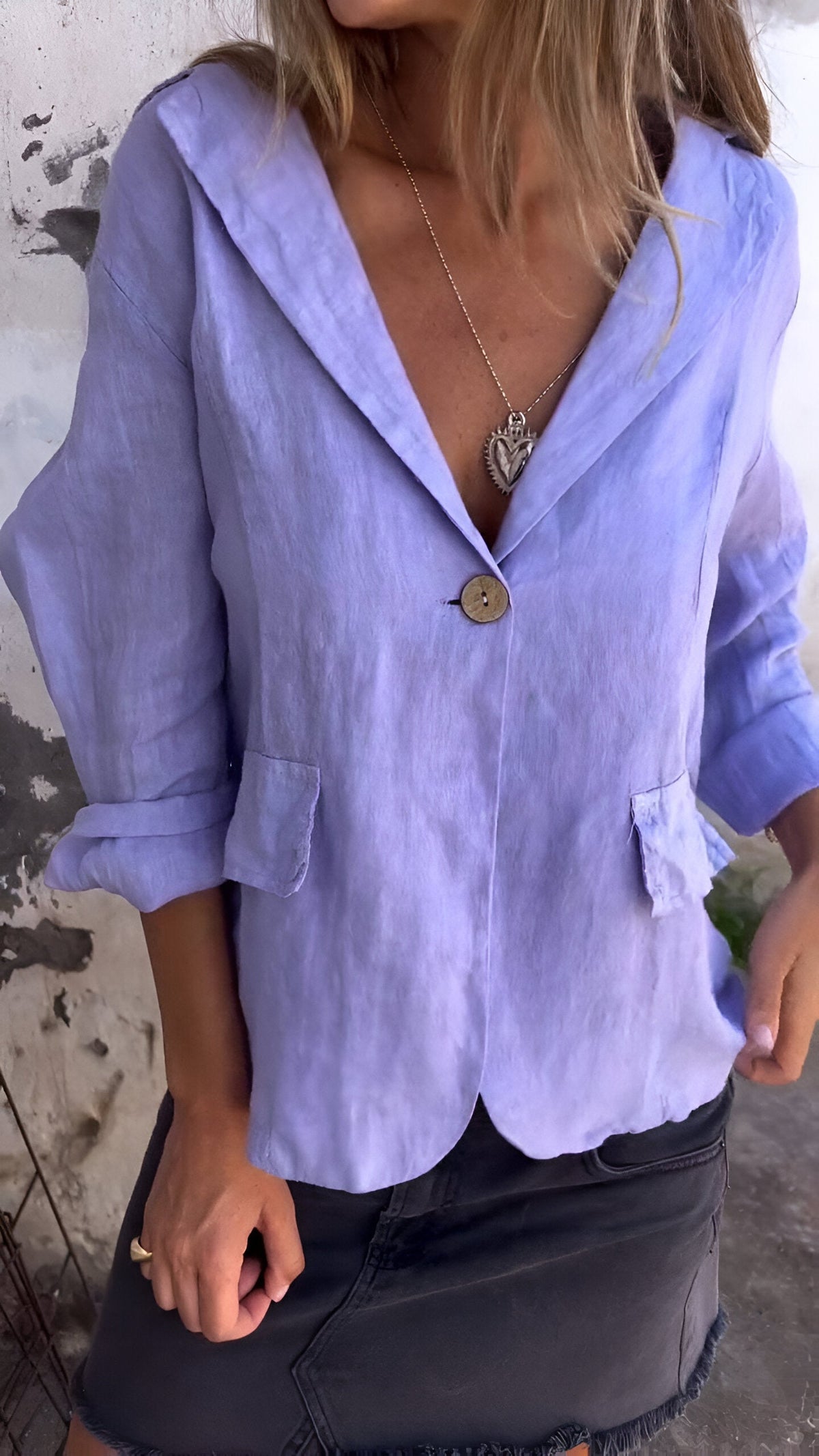 Ellie | Women's Minimalist Blazer with Pockets