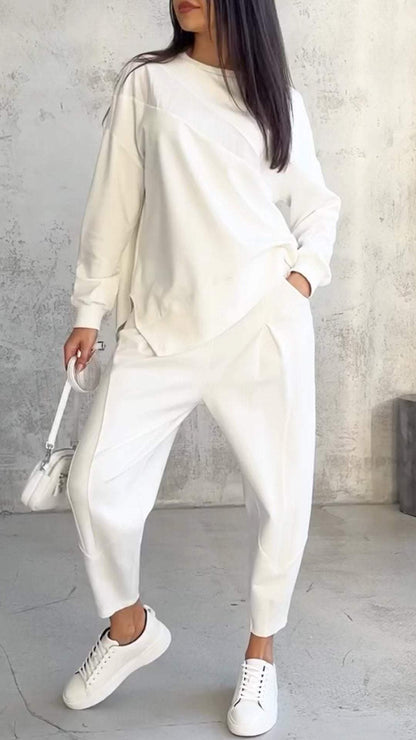 Babette | Women's Two-Piece Set with Round Neck and Long Sleeves
