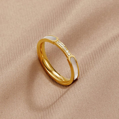 Bibiana | Pearl and Crystal Ring