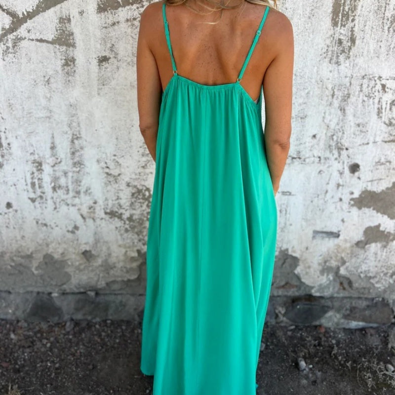Ria | Women's Elegant V-Neck Maxi Dress