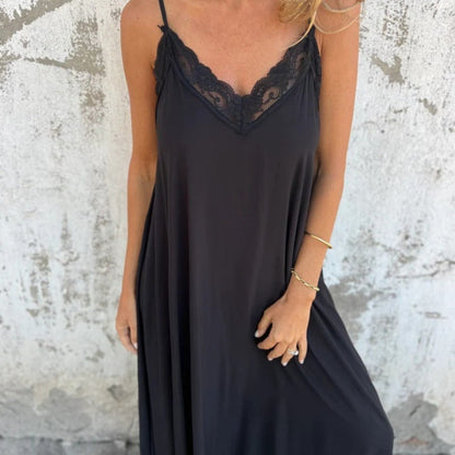 Ria | Women's Elegant V-Neck Maxi Dress