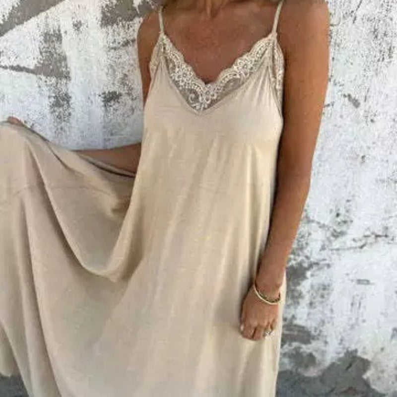 Ria | Women's Elegant V-Neck Maxi Dress