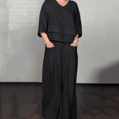 Noa | Women's Sleek Minimalist Two-Piece Ensemble with Pockets