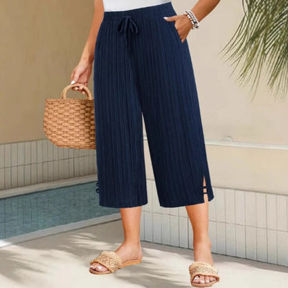 Wide-Leg Capri Trousers for Women with Convenient Pockets