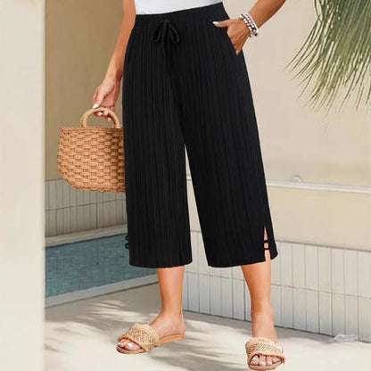 Wide-Leg Capri Trousers for Women with Convenient Pockets