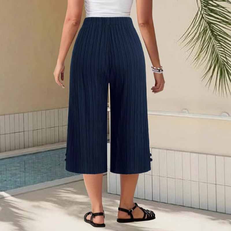 Wide-Leg Capri Trousers for Women with Convenient Pockets