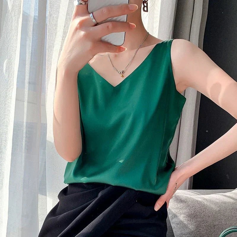 Levoire | Women's Longline Elegant Soft Tank Top