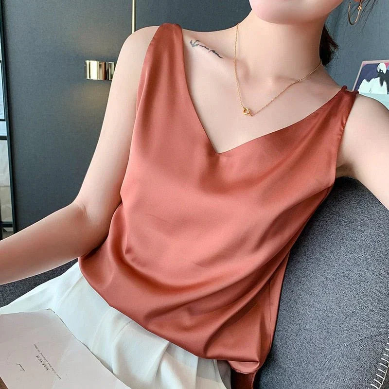 Levoire | Women's Longline Elegant Soft Tank Top