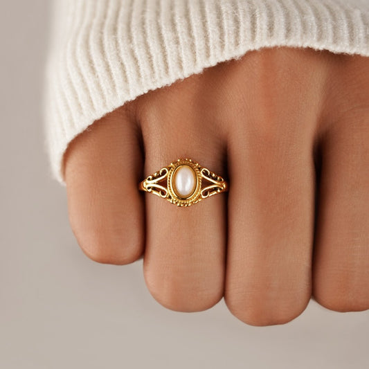Aitana | Vintage Pearl Ring
